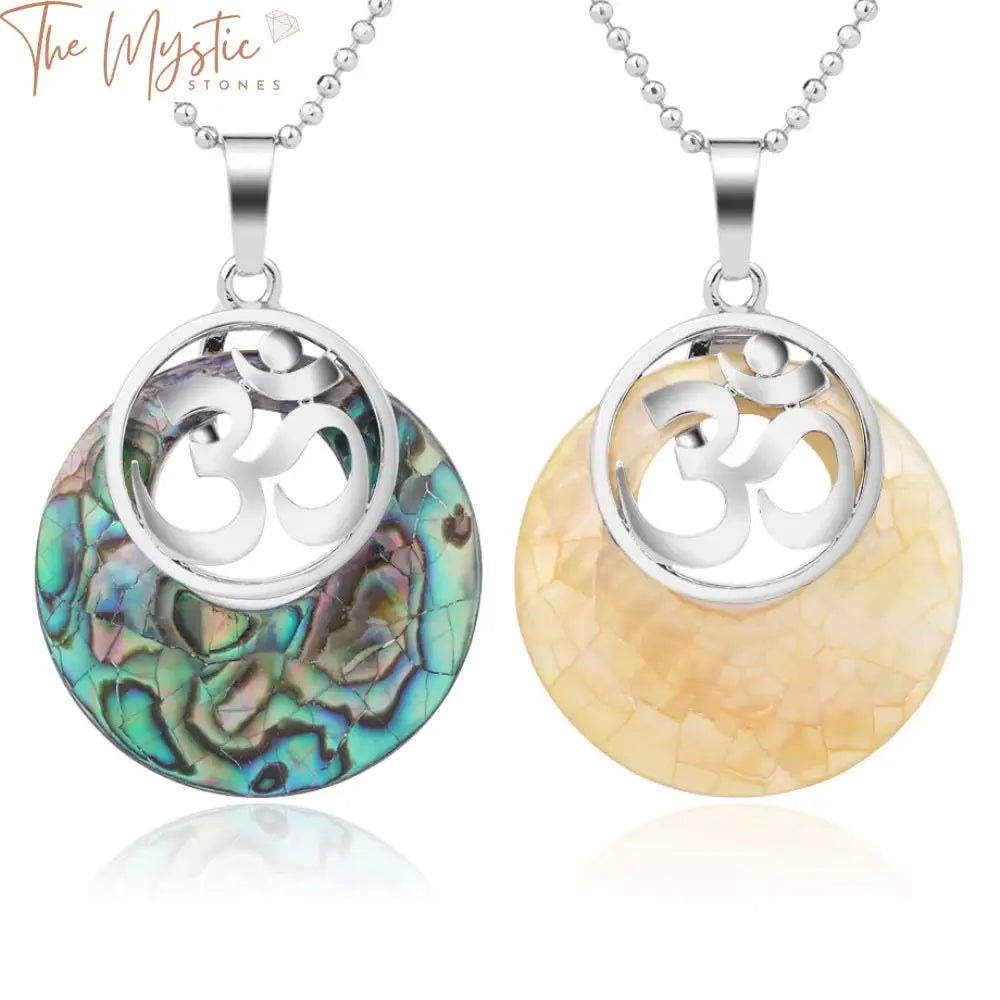 Elegant 3D charms pendant featuring a donut-shaped design crafted from natural abalone shells.