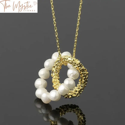 Baroque Pearl Circle Pendant Necklace