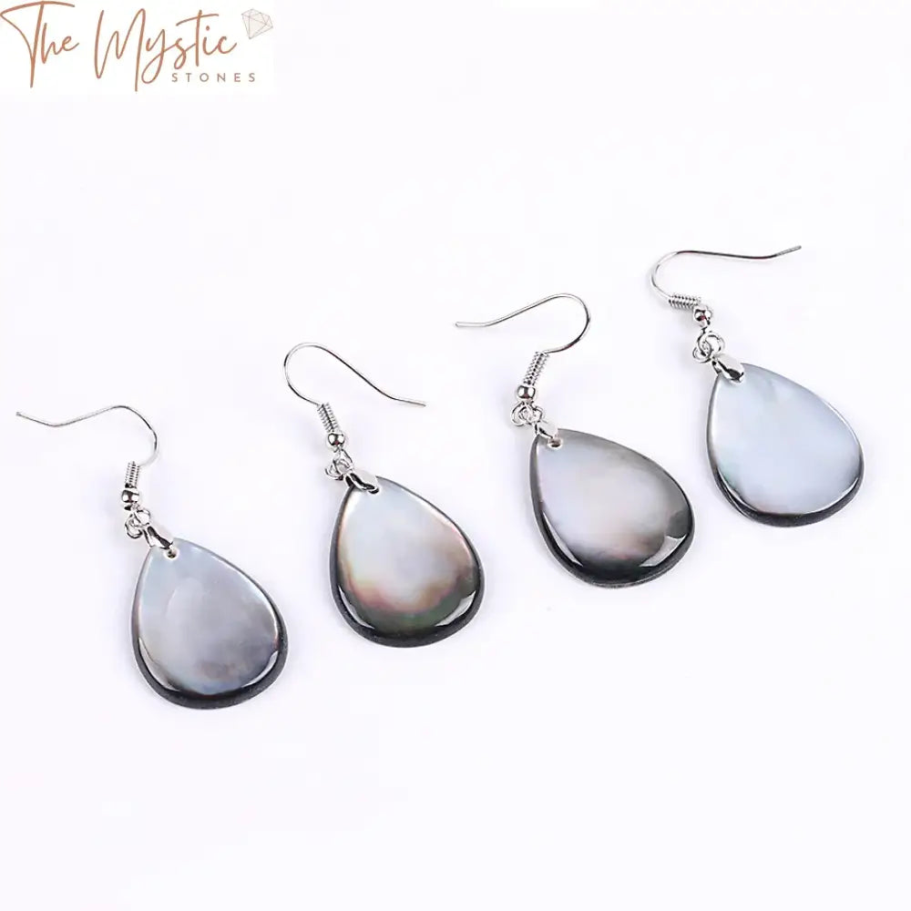 Black Shell Water Drop Earrings