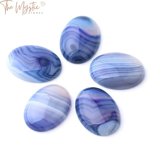 A single 22x30mm blue veins agate cabochon with natural striped patterns, showcasing its smooth, polished surface.