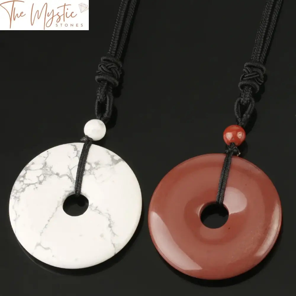 Circle Stone Amulet Necklace