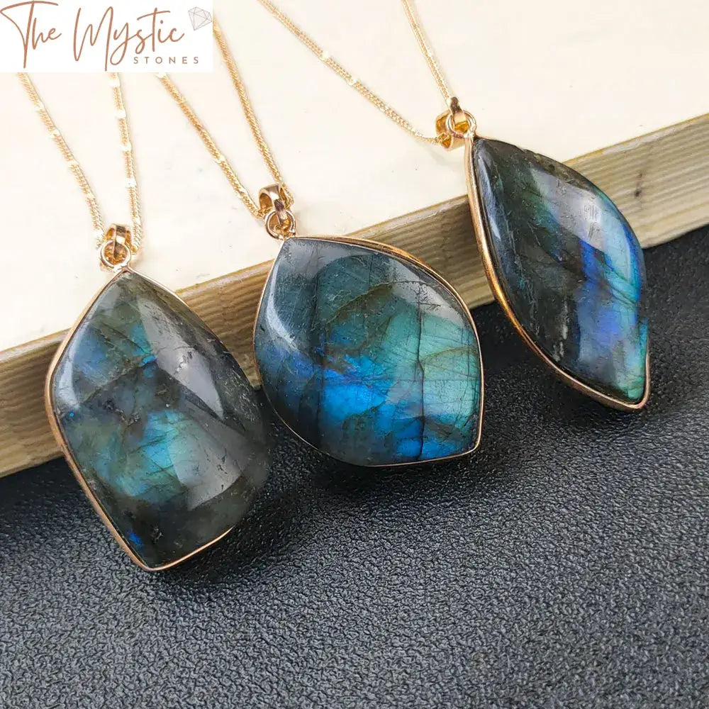 Labradorite Rough Stone Pendant Necklace