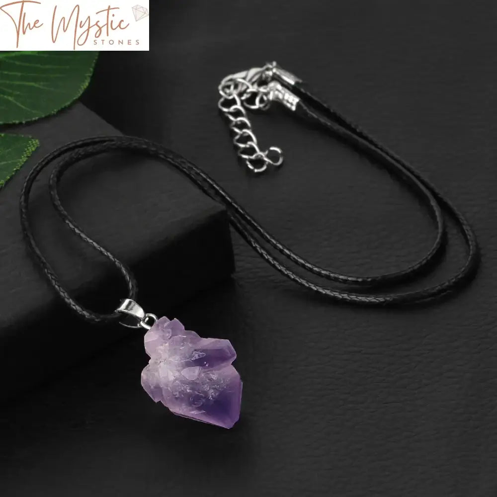 Natural Healing Stone Pendant - Quartz & Fluorite