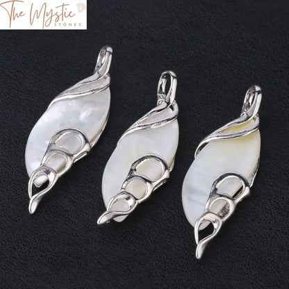 White Shell Leaf Pendant Necklace